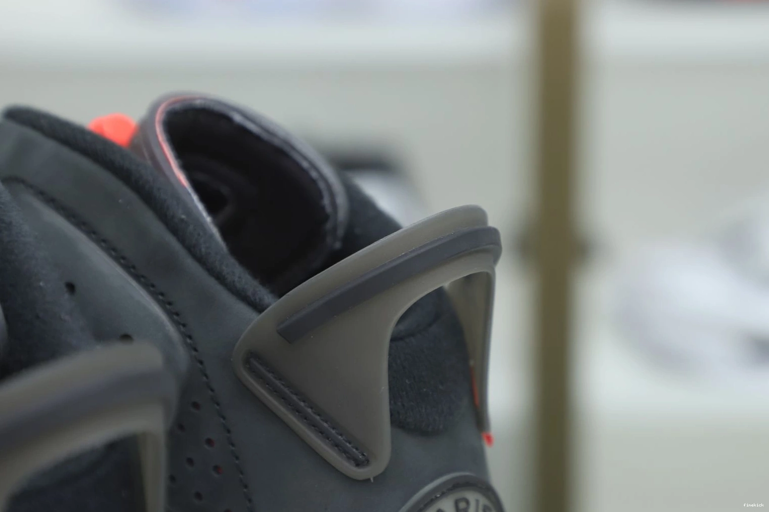 JORDAN PARIS 'IRON X SAINT-GERMAIN 6 AIR RETRO GREY' 0302